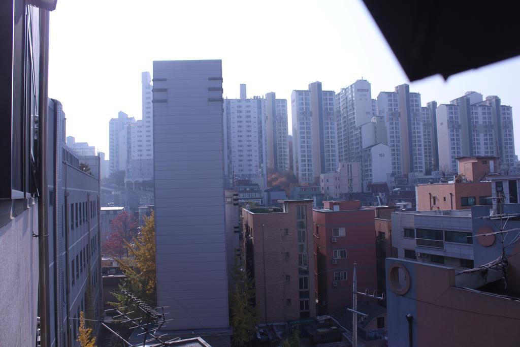 K-Guesthouse Sinchon 2 Seoul Bagian luar foto