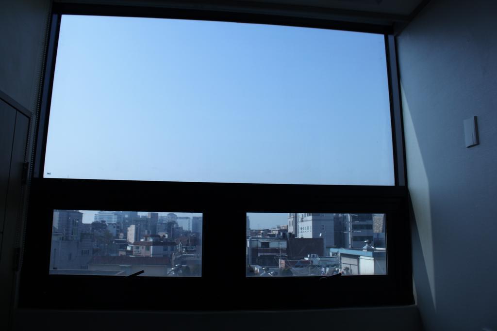 K-Guesthouse Sinchon 2 Seoul Bagian luar foto