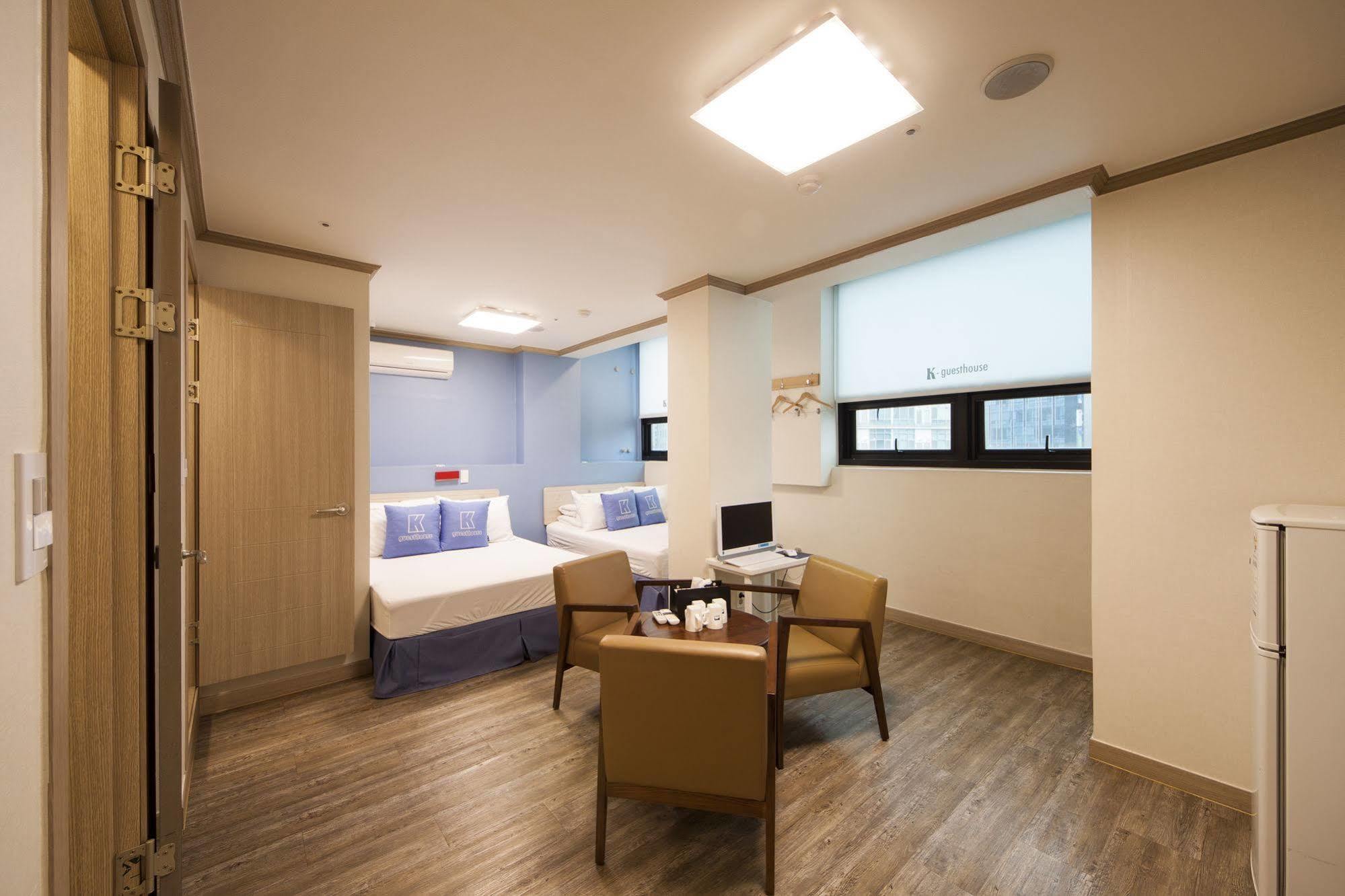 K-Guesthouse Sinchon 2 Seoul Bagian luar foto